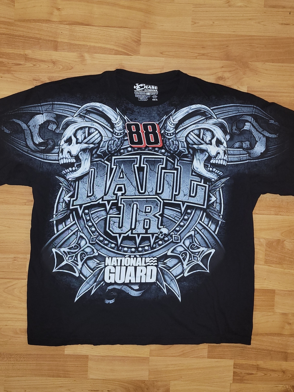 Nascar Dale Jr Men's XL Extra Large Black Grunge Y2K Skulls Chase Authentics